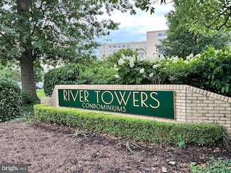 6621 Wakefield Dr Unit 403, Alexandria, VA 22307