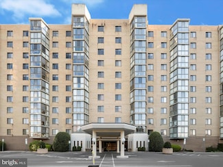 3310 N Leisure World Blvd Unit 6908, Silver Spring, MD 20906