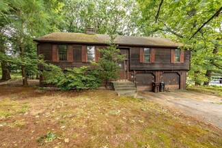 360 Falley Dr, Westfield, MA 01085