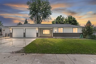 5715 W Winfield Ct, Boise, ID 83703