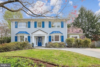 5420 Linden Ct, Bethesda, MD 20814
