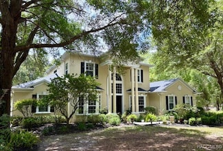 9314 W Hugh Barco Ct, Crystal River, FL 34428
