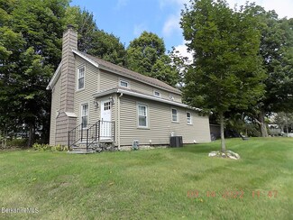 14 Hynes St, Lenox, MA 01240