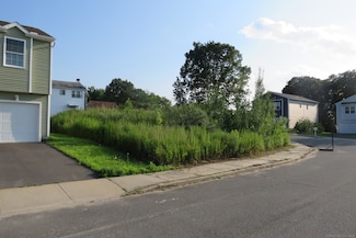 16 Kingsley Ct Unit Lot  9, Waterbury, CT 06704