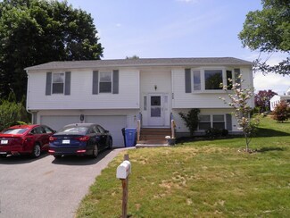 308 Minerva Ave, Cumberland, RI 02864