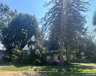 2709 Mallery St, Flint, MI 48504