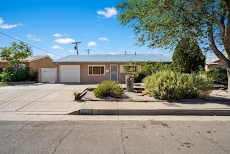 2909 Hermosa Dr NE, Albuquerque, NM 87110