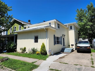 816 W 17th St, Erie, PA 16502
