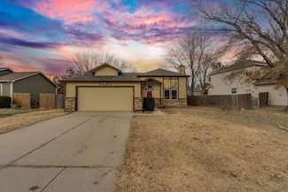 8830 E Hurst St, Wichita, KS 67210