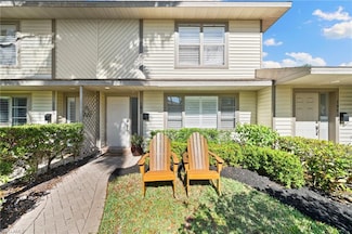 185 4th St S Unit 2, Naples, FL 34102