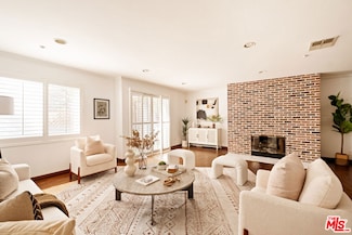 1212 Ocean Park Blvd Unit 2, Santa Monica, CA 90405
