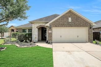 3514 Bay Dr, Iowa Colony, TX 77583