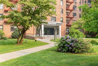 100-11 67th Rd Unit 416, Forest Hills, NY 11375