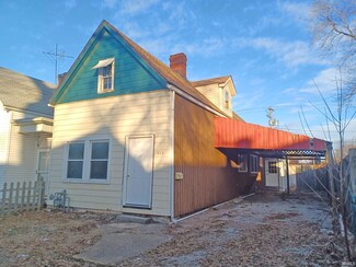 913 N Elliott St, Evansville, IN 47711