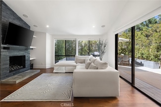 1176 S Westlake Blvd, Westlake Village, CA 91361