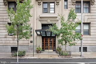 250 S 13th St Unit 2E, Philadelphia, PA 19107