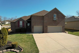 707 E Mining Camp Rd, Nixa, MO 65714