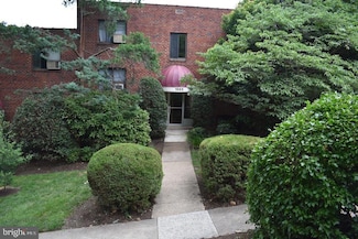 1565 N Colonial Terrace Unit 103Z, Arlington, VA 22209