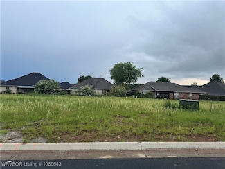 2005 Ivey Ridge Rd, Barling, AR 72923