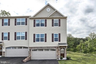 125 Adeline Ct, Bellefonte, PA 16823