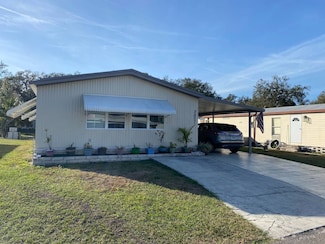 3821 Collingwood Ln, Zephyrhills, FL 33541