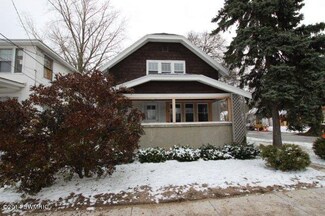 1032 Lafayette Ave NE, Grand Rapids, MI 49503