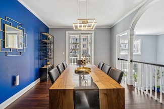 22 Half Moon Isle Unit 22B, Jersey City, NJ 07305