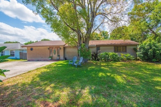 5803 Cassia Dr, Fort Pierce, FL 34982