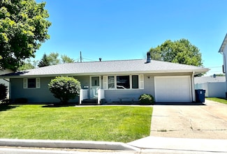 1414 23rd St, Peru, IL 61354