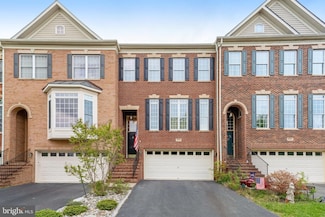 25804 Commons Square, Chantilly, VA 20152