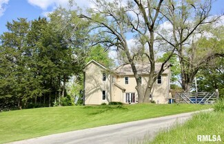 1106 2nd Ave, Silvis, IL 61282