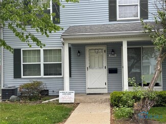 3776 Lakepointe Dr, Northwood, OH 43619
