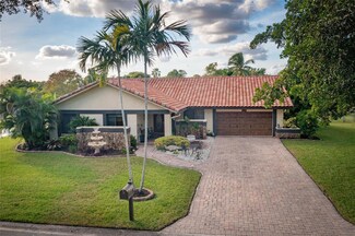 10799 NW 19th Dr, Coral Springs, FL 33071