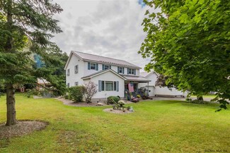 125 Old River Rd, Fultonville, NY 12072