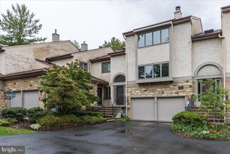 14 Marilyn Ct, Lawrence Township, NJ 08648