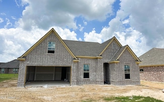 3041 School Loop Rd, Lake Cormorant, MS 38641