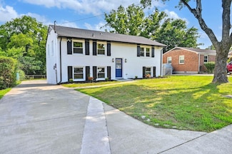 3269 Hinkle Dr, Nashville, TN 37218