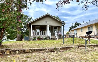 710 N Wilson Ave, Sand Springs, OK 74063