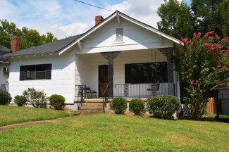 3378 Crompton St, Lupton City, TN 37351