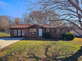 103 Candy Dr, Cadiz, KY 42211