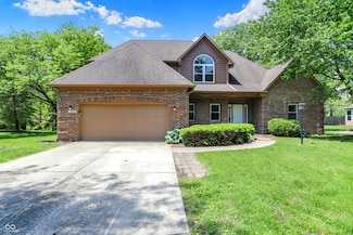7513 Pine Royal Dr, Indianapolis, IN 46256
