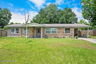 263 Bonnlyn Dr, Orange Park, FL 32073
