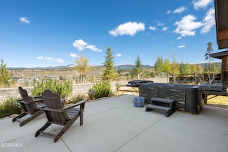202 Cozens Pointe Cir, Fraser, CO 80442