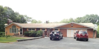 82 Forest St, Saugus, MA 01906