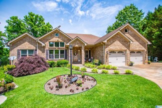 423 Antler Trail, Wedowee, AL 36278