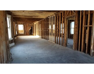 31 School St, Everett, MA 02149