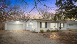 1311 Rosewood Dr, Champaign, IL 61821