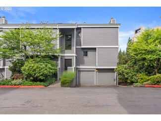 637 SE Linn St Unit F, Portland, OR 97202