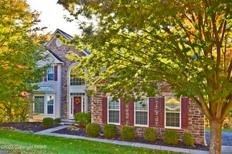 241 Daffodil Dr, East Stroudsburg, PA 18301