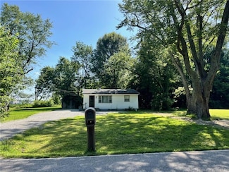 3611 and 3618 Utica-Sellersburg Rd, Watson, IN 47130